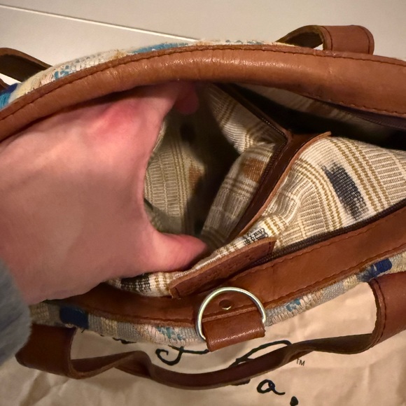 Nena & Co. Heritage Blue, Cream & Tan Embroidered Leather-Trim Tote - Picture 4 of 6